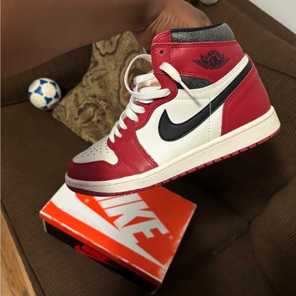 Air Jordan 1 Lost and Found